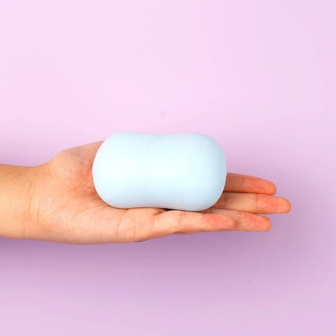 Pawtoto ミニベビーピーナッツイエロースクイーズおもちゃ 手作り食品グレードシリコン クリーミーな感触 柔らかく素早く反発