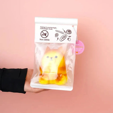 Pawtoto ミニベビーピーナッツイエロースクイーズおもちゃ 手作り食品グレードシリコン クリーミーな感触 柔らかく素早く反発