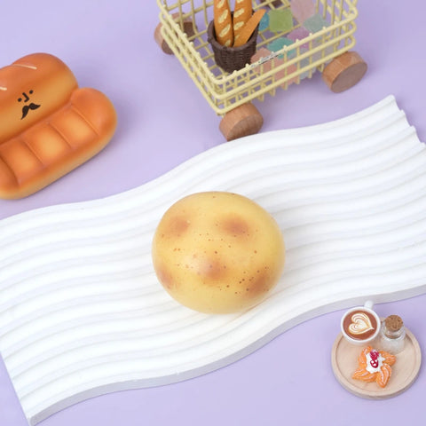 Pawtoto ハンドメイド センサリースクイーズボール – ストレス解消フィジェットトイ、柔らかく伸縮性のあるスクイーズボールコレクション