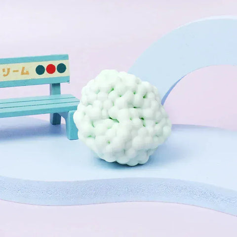 Pawtoto ハンドメイド センサリースクイーズボール – ストレス解消フィジェットトイ、柔らかく伸縮性のあるスクイーズボールコレクション